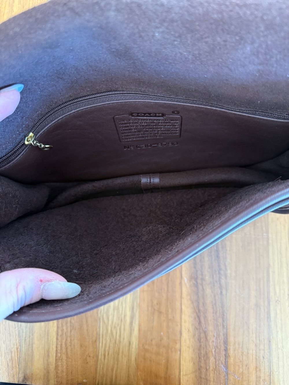 Vintage Coach Leather City Bag 9790 in mahogany color pristine condition - Picture 9 of 15